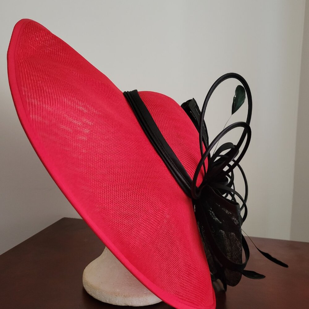 Paris Hand-Made Large Brim Ruffle Organza Hat | Elegant Royal Ascot Derby Hat - Picture 6 of 10
